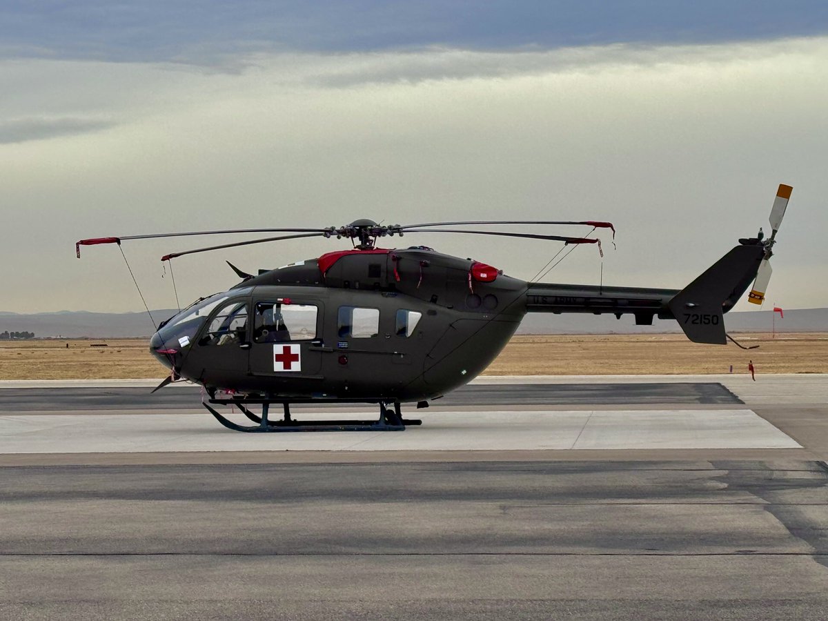 Colleen Loustalot ✈️ tweet media