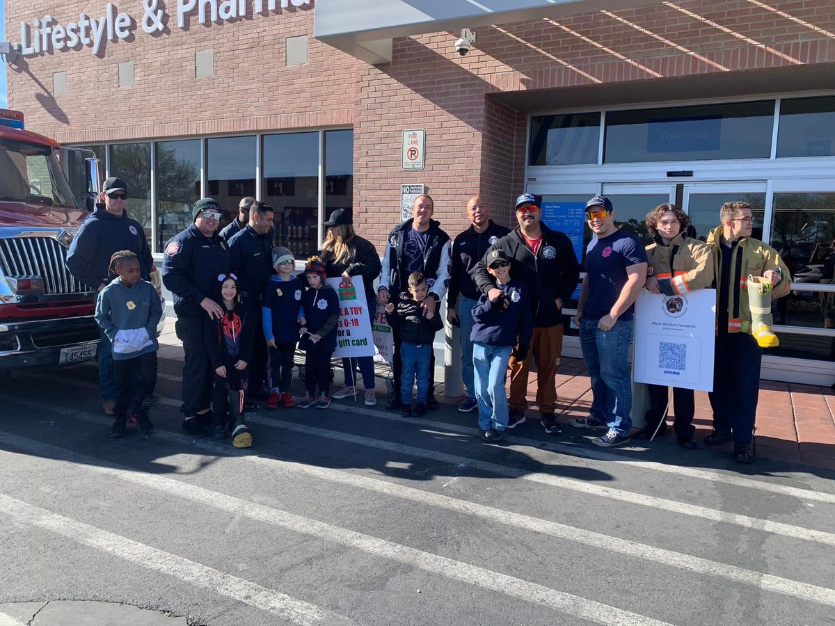 Las Vegas FireRescue tweet media