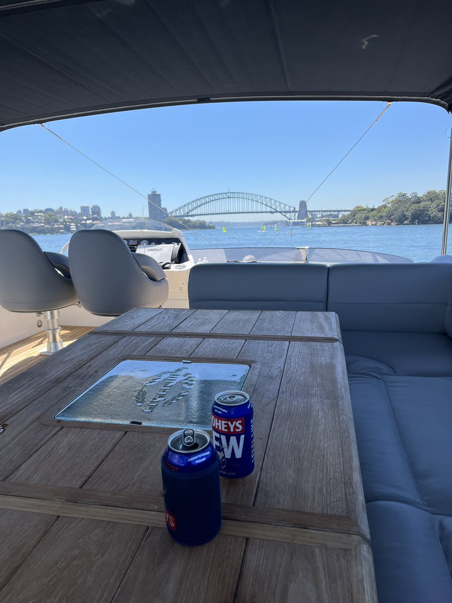 Happy Friyay every bloody! Terrible day for it, good fanks…double parked already! Have a cracking weekend.🍻🌊🛶 ☀️ 🎣 🍻🙏