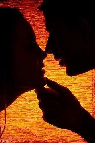 singletomingle's tweet image. In the rich saffron of desire
Intimacy blooms sensually
Igniting a flame untamed
Sublime beauty yearning
For a timeless moment of luv.
Passion flows in fiery embrace
Inviting👄s #propagate💋es that drip,
Gravitating towards them
Longings come to an end
When saliva quenches thirst