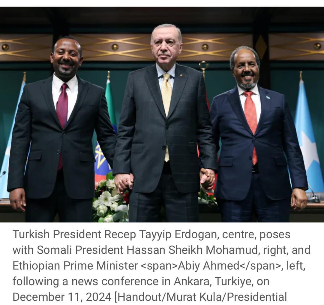 Turkiye’s President Erdogan announced the breakthrough after talks between the Ethiopian and Somali leaders in Ankara!
The smiles in the face of the conflicting parties say it all!.