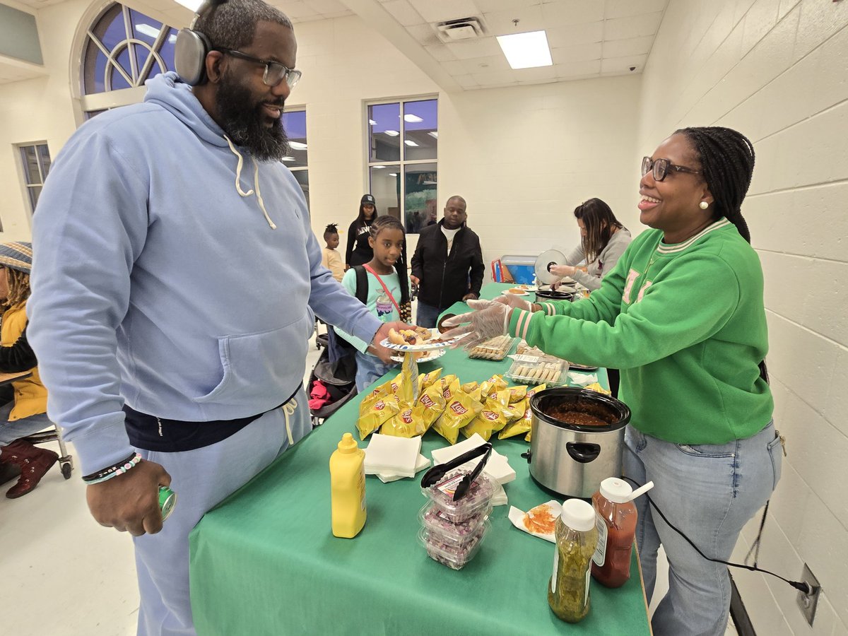 SeTia Freeman (@freesedworld) on Twitter photo The <a href="/BethlehemES_HCS/">Bethlehem Elementary School</a> community truly enjoyed themselves tonight! Thank you to this amazing staff for making our Winter Wonderland a success! ๐งโ๐ The <a href="/BethlehemES_HCS/">Bethlehem Elementary School</a> community truly enjoyed themselves tonight! Thank you to this amazing staff for making our Winter Wonderland a success! ๐งโ๐