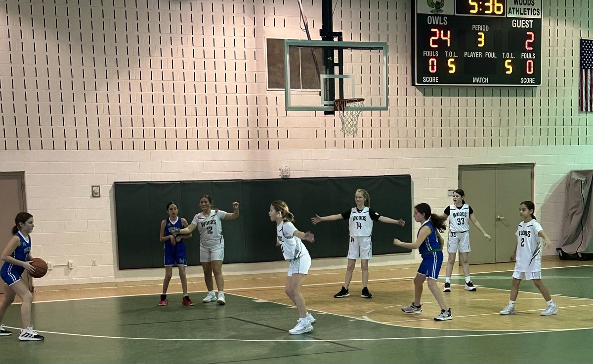 woods_athletics's tweet photo. JV Girls 🏀 works had and plays as a team in their season opening W over Milton! #GoMightyOwls https://t.co/X2uwC6oqYk
