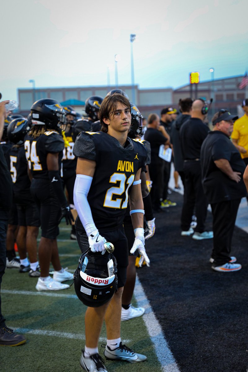 Thomas Tiernan (@tt_2321) on Twitter photo COACHES AND RECRUITERS!
I will be attending the Prospect ID showcase at Brebeuf Jesuit Prepatory School this Saturday. I’ll be in the controlled competition session from 11:30 to 2:00 and the Defense/Punting session from 1-5
<a href="/RobGibsonHC/">Rob Gibson</a> <a href="/AvonFBOrioles/">Avon Football</a> @MSP_CoachJp <a href="/CoachMillz_/">Millz2BeMade Training</a> COACHES AND RECRUITERS!
I will be attending the Prospect ID showcase at Brebeuf Jesuit Prepatory School this Saturday. I’ll be in the controlled competition session from 11:30 to 2:00 and the Defense/Punting session from 1-5
<a href="/RobGibsonHC/">Rob Gibson</a> <a href="/AvonFBOrioles/">Avon Football</a> @MSP_CoachJp <a href="/CoachMillz_/">Millz2BeMade Training</a>