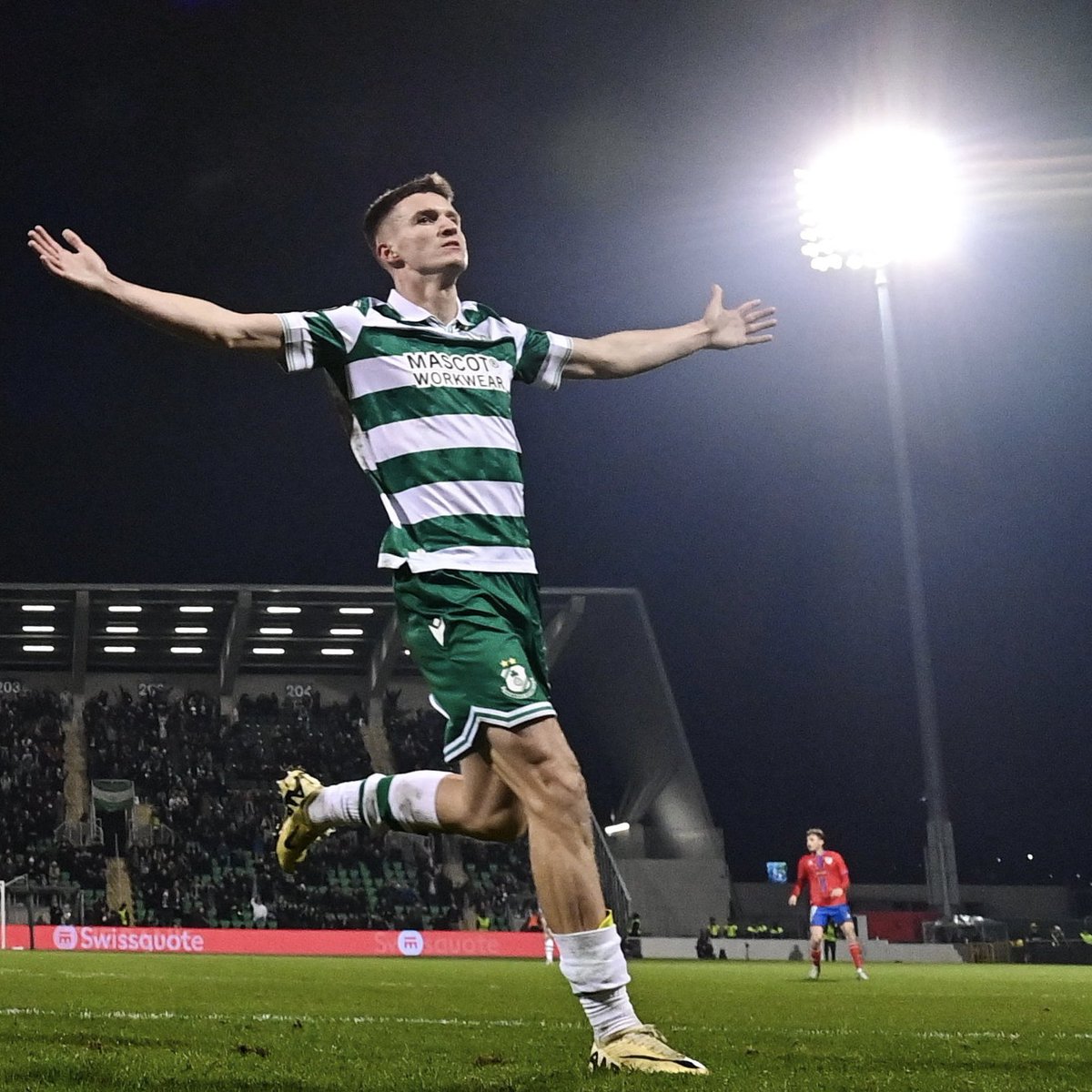 A special night under the lights 💚

#RoversInEurope