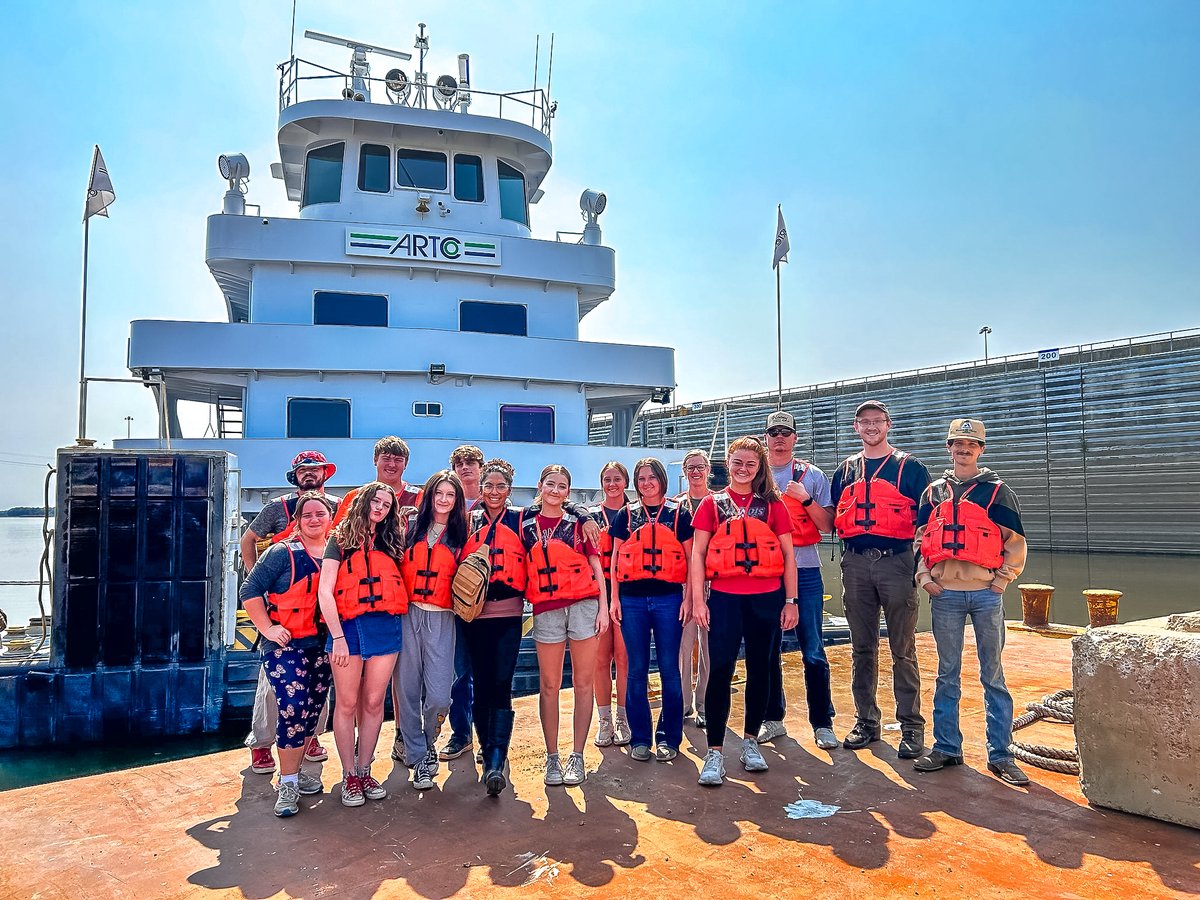 Living Lands & Waters tweet media