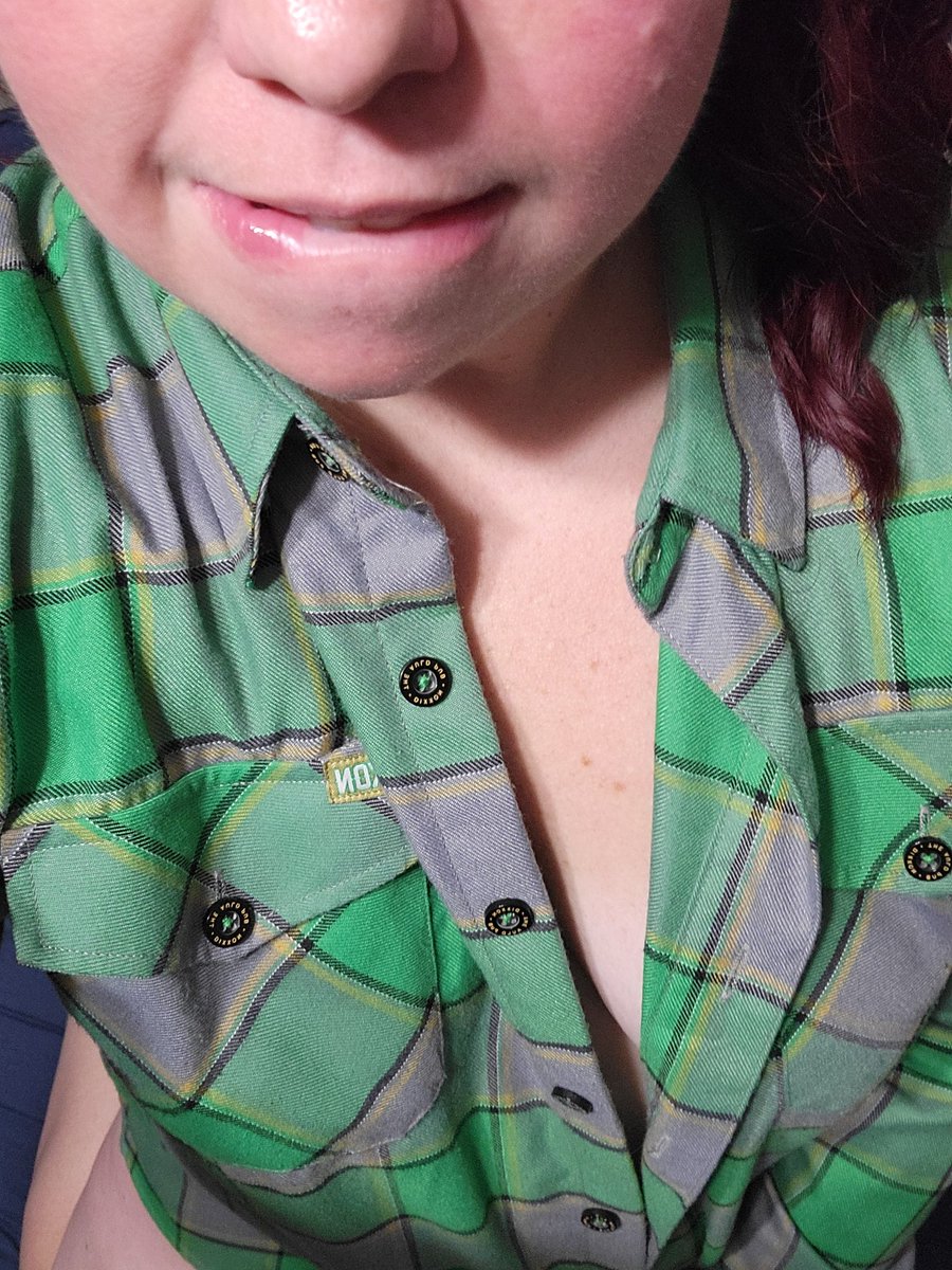xtheadventx's tweet photo. #flannelprincess #luckoftheirish #ThursdaydayVibes https://t.co/G4AsFfOB50