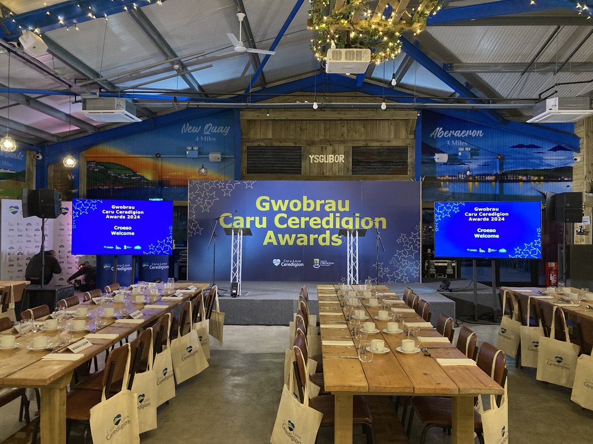 Noson bendigedig heno yn cydnabod a dathlu y gorau o fusnesau, prosiectau cymunedol a unigolion Ceredigion yng Nghwobrau Caru Ceredigion. Da iawn i’r enillwyr a pawb oedd ar rhestr fer 👏🏻