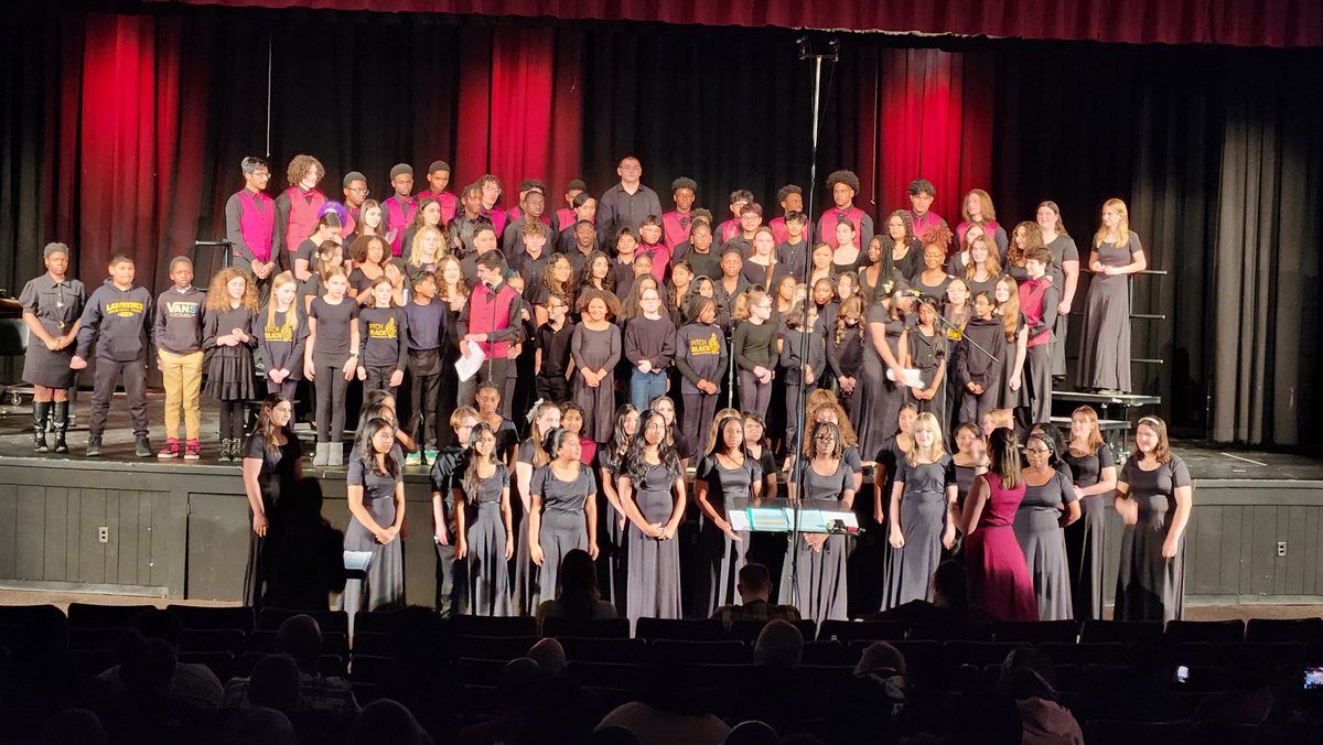 #WinterConcert <a href="/CardinalsLHS/">Lawrence High School</a> #LTPSThisIsUs