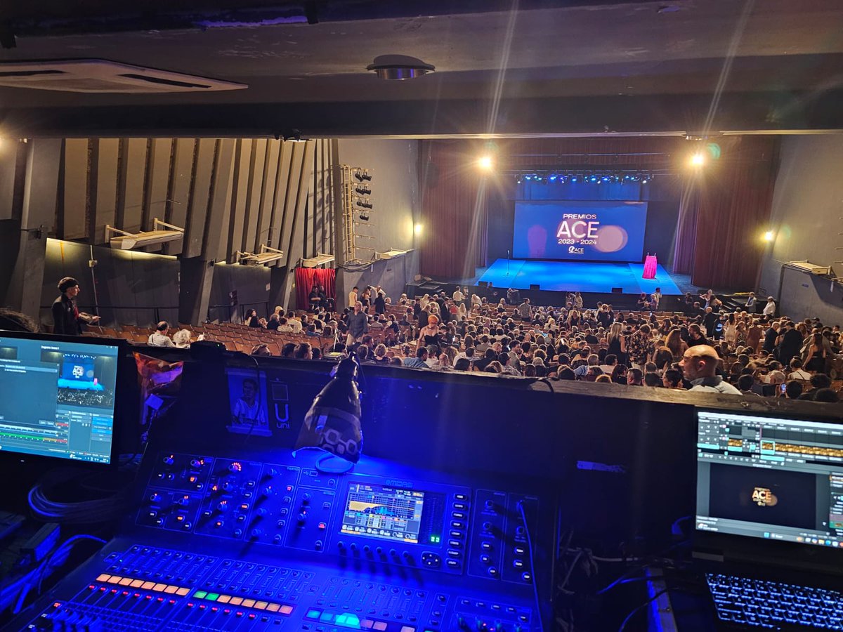 MaxDelupi's tweet photo. ¡Tremenda noche de los #PremiosACE!
Sumense a la transmisión en vivo en el canal de @lagranestafaok.
https://t.co/gWgRMZ97Tn https://t.co/ZwfrtAdxpi
