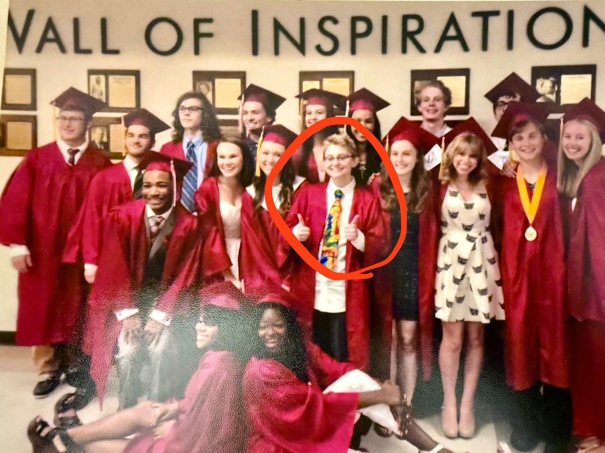 I was calling myself a gay boy in these pictures. This was me at 18 for my high school graduation. 

My breasts were cut off at 20. We have to save quirky girls from medical mutilation. Retweet if you agree.