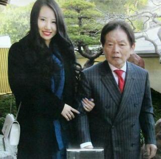 akandouga's tweet photo. 【無罪】紀州のドン・ファンの元妻の須藤早貴がAV女優だったらしい🤫 https://t.co/ELhJl8Zvov
