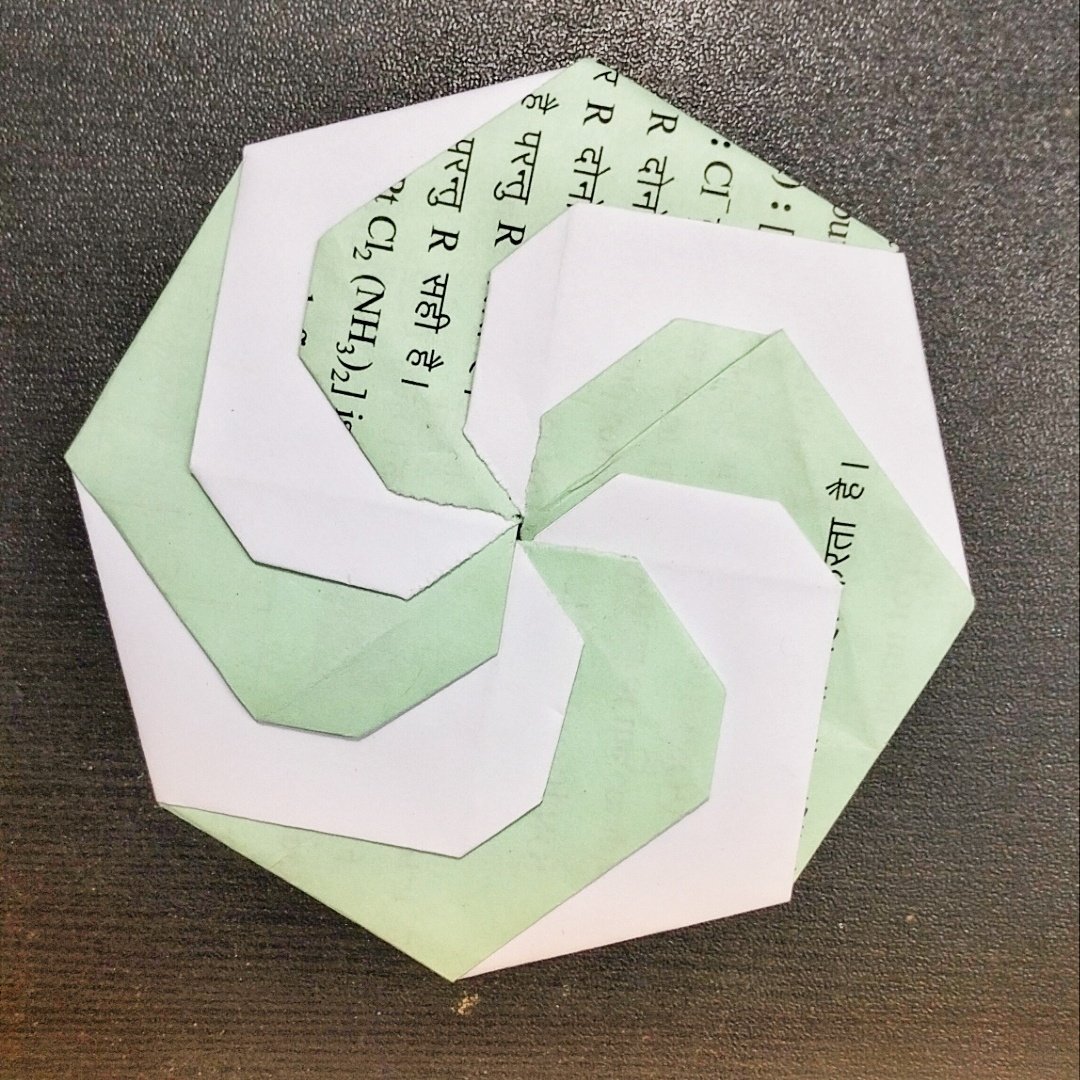 _Roy_right's tweet image. How did you find it
#orgami #paperdesign #paper