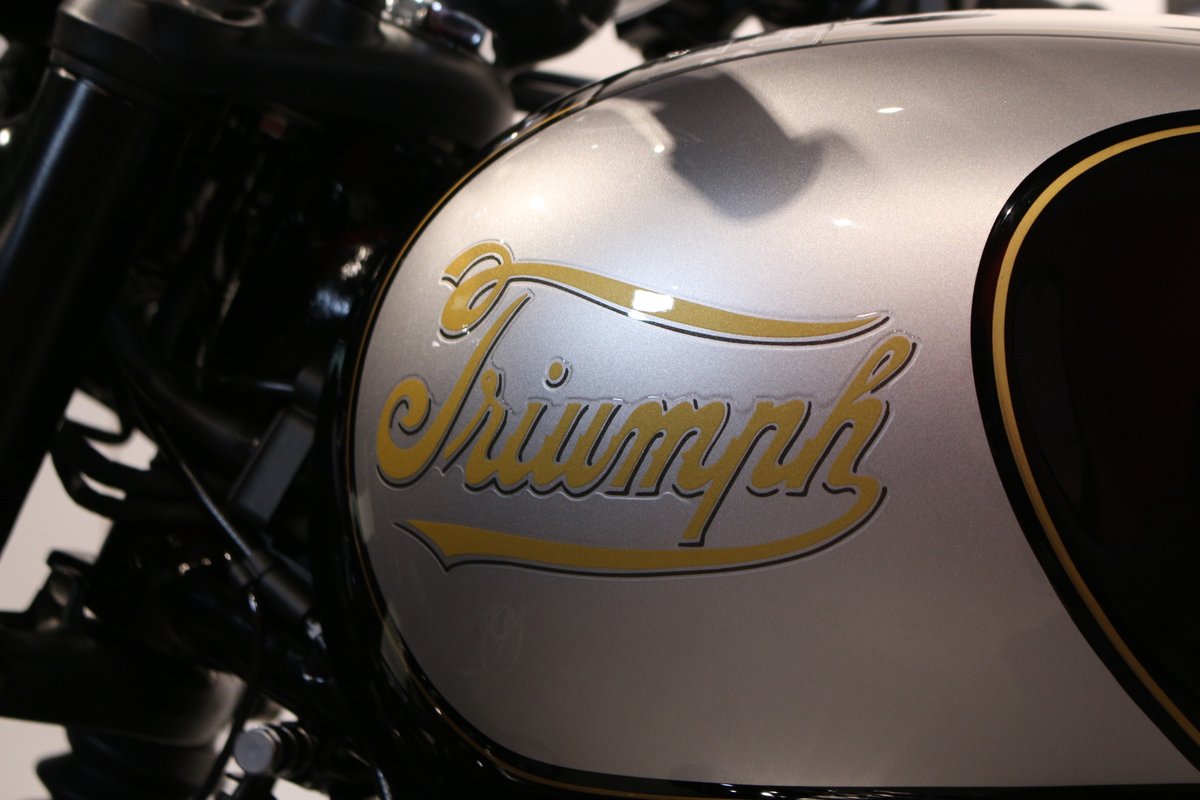 ZeroPart1's tweet photo. BonnevilleT120ICON EDITION入荷しました！
こちらは商談可能です(*'ω'*)
#triumph #iconedition #triumphsaitamaminami https://t.co/VgMeSO9zfA