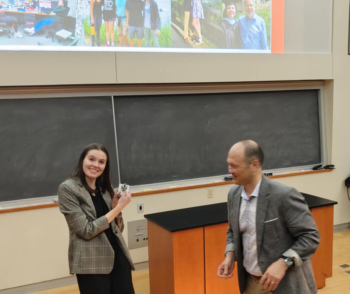 Song Jin tweet media