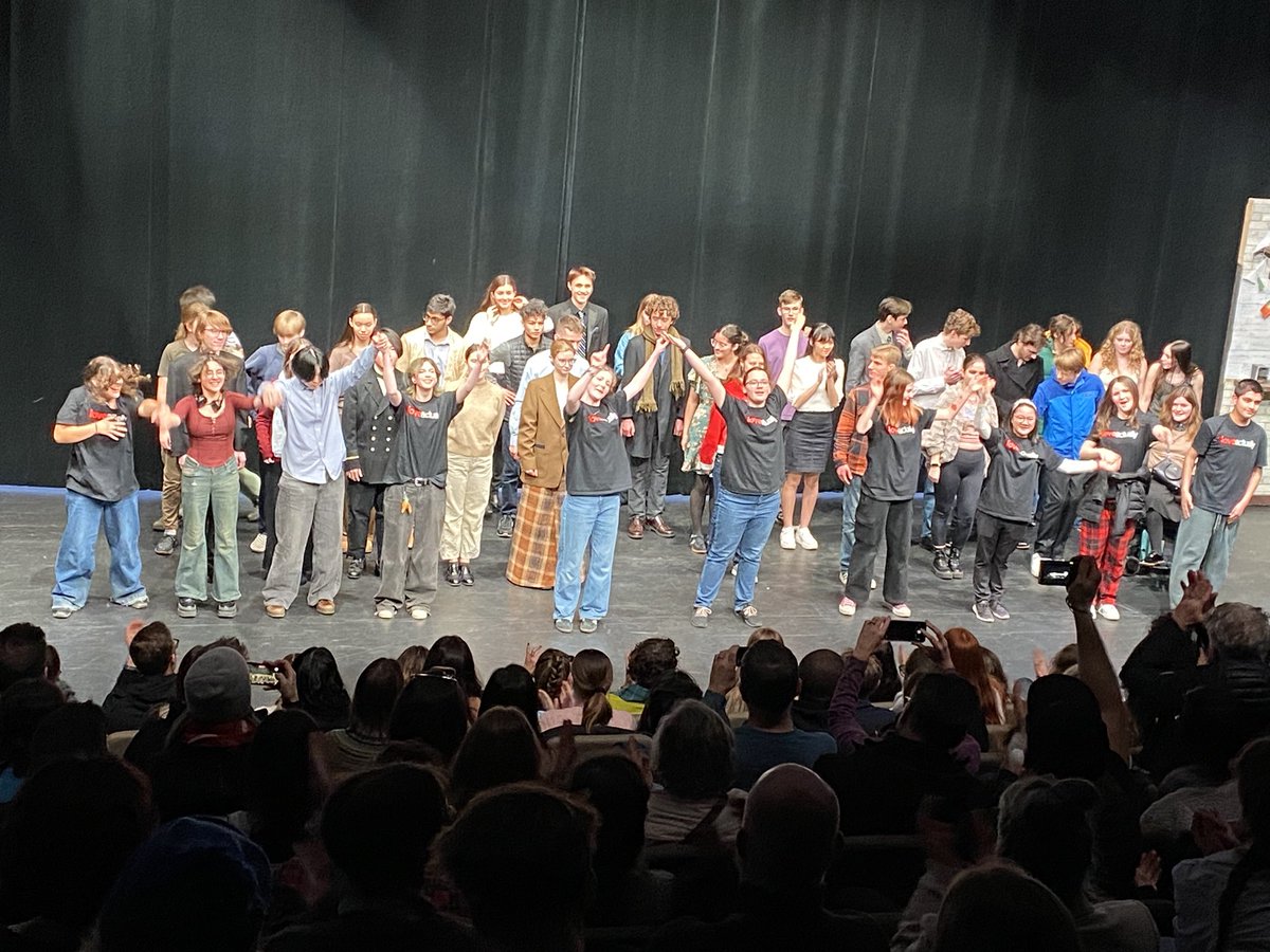 Congratulations to the <a href="/VSB39/">Vancouver School Board</a>  <a href="/KitsilanoSS/">Kitsilano Secondary</a> cast and crew of the Sr Production, Love Actually for an outstanding performance tonight.  Last performance is December 18.