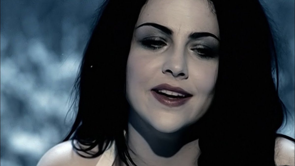 PopBase's tweet photo. Happy 43rd birthday to the iconic Amy Lee. https://t.co/koTK4KerVv