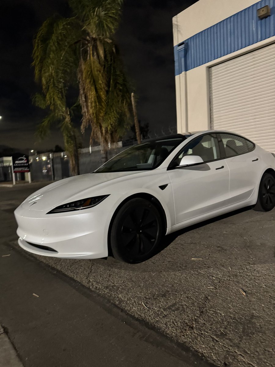 sarahbearaa_'s tweet photo. Always wanted a Tesla and here we are🥲 https://t.co/LAF9kdyUgb