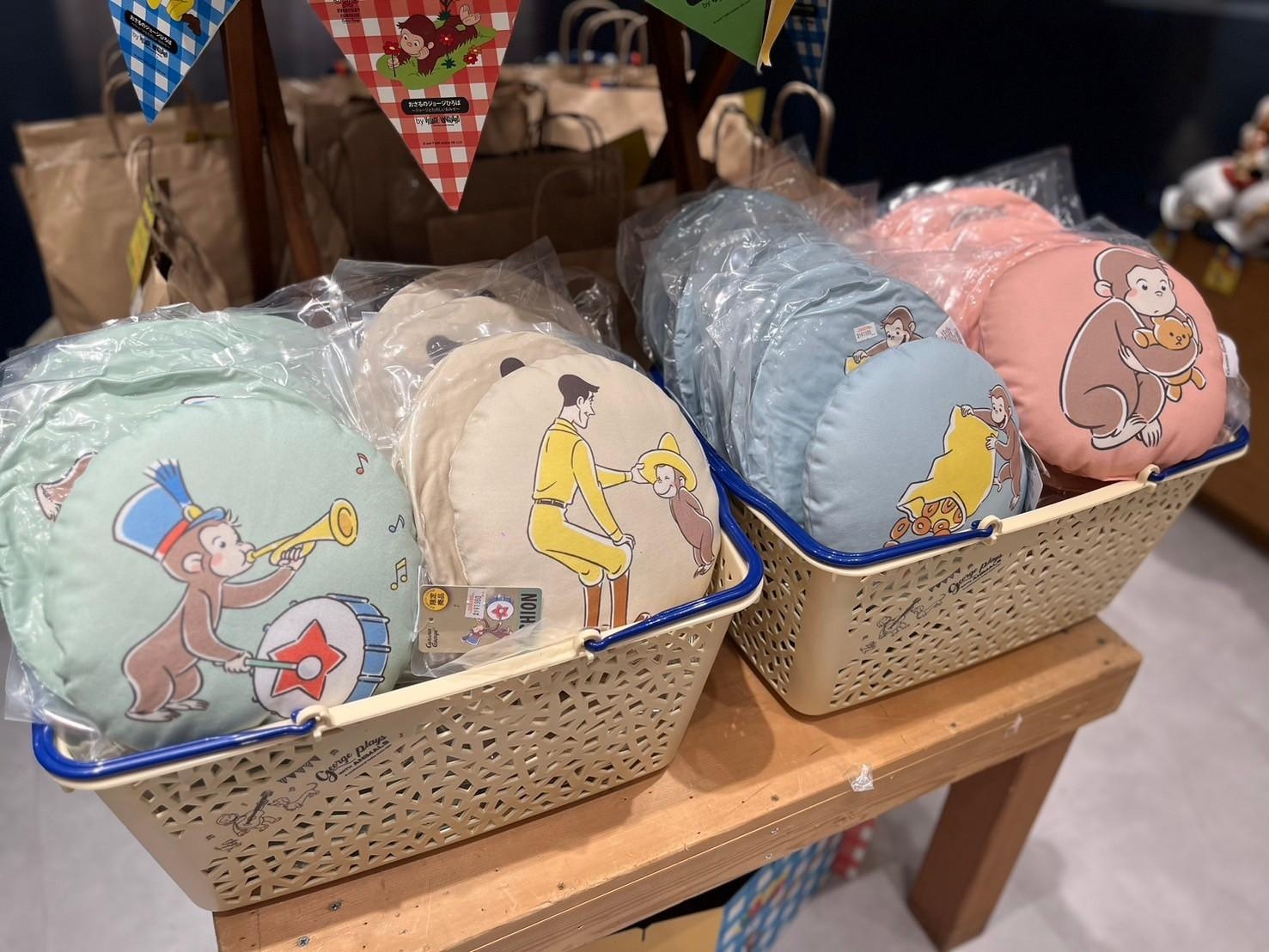おさるコレクション22点 お片付けボックスや首振りフィギュア！セガプライズ『おさるの