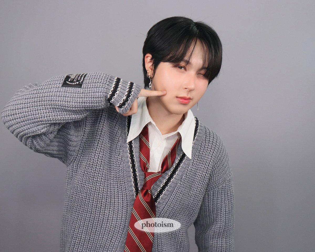 PHOTOISM X ONEWE

<a href="/official_ONEWE/">원위 (ONEWE)</a>

#포토이즘 #ONEWE