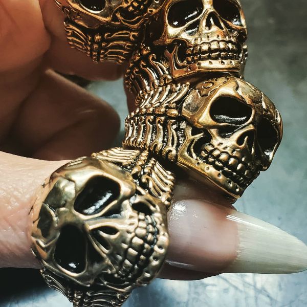 3rexes's tweet image. HURRY Code: ELF ♱ Designer Silver ♱ Box Bow &amp;amp; Ready To Ship - mailchi.mp/abe4649e25be/g…