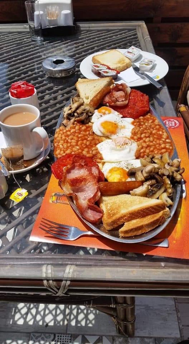 Benonwine tweet media