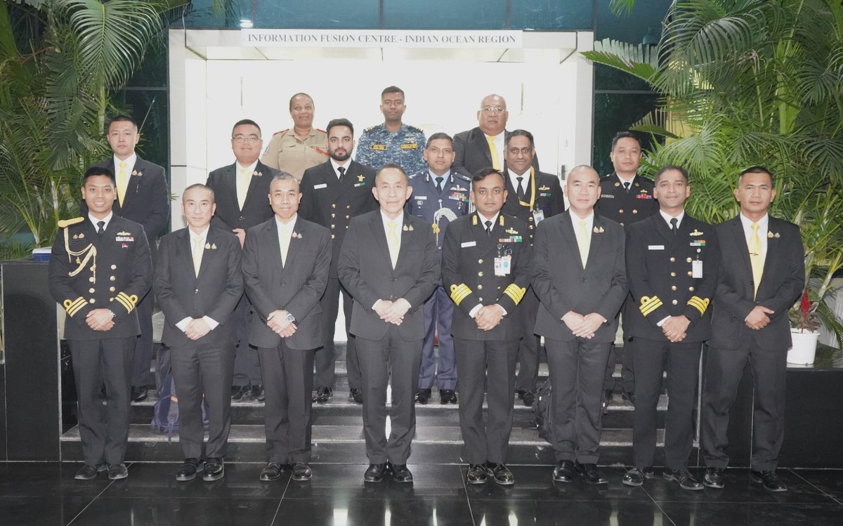 IFC_IOR's tweet photo. Gen Tharapong Malakam, Deputy Permanent Secretary for Defence, Thailand 🇹🇭 visited #IFCIOR.
Interactions focused on current #MARSEC landscape in IOR, importance of #collaborativesecurity, role of ILOs & significance of Centre’s linkages towards furthering #MDA.
@indiannavy https://t.co/9lrJy8xD3f
