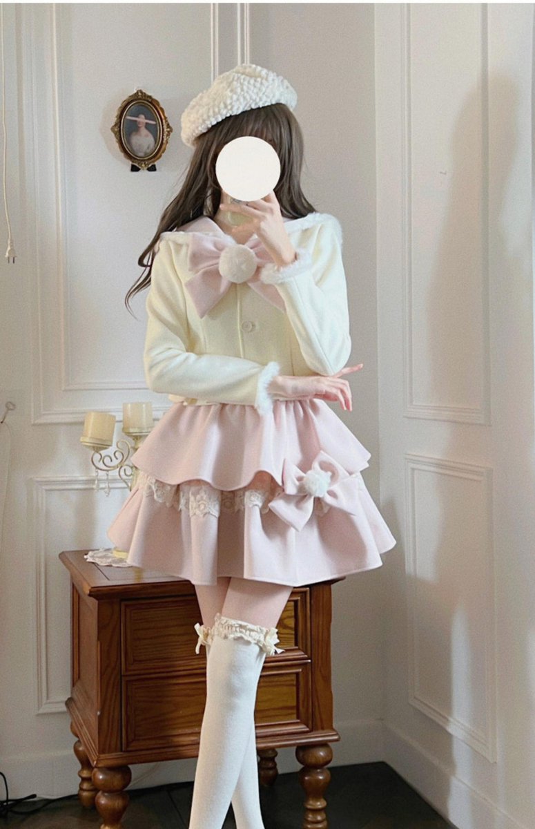 honeywardrobe07's tweet image. &amp;lt;New In&amp;gt;
Sweet meets chic with our Ryousangata outfit set. Perfect for a dreamy, polished look! 💕✨

✨ Price: from $29.99 to $57.99
✨ Sizes: S, M, L
✨ Ships in 7-10 days
🎀 Shop here: honeywardrobe.com/collections/20…

#Ryousangata #SweetStyle #JFashion #PolishedAndPretty #SailorCharm