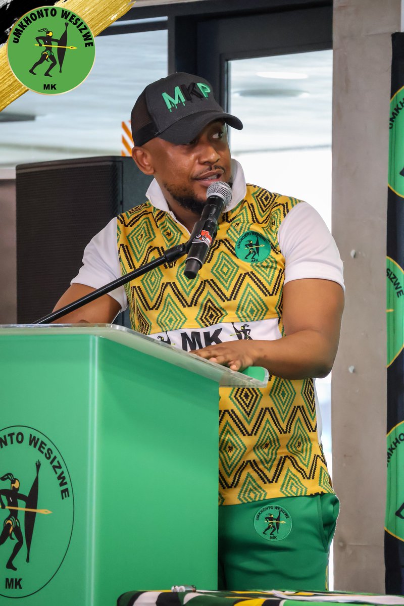 MkhontoweSizwex's tweet photo. [TUNE IN] Join the conversation as National Spokesperson Nhlamulo Ndhlela (@NhlamuloNdhlela) speaks to Newzroom Africa (@Newzroom405 ) this morning at 07H30 ahead of uMkhonto weSizwe’s upcoming 1st Anniversary on the 15th December 2024. 

#ReclaimingSouthAfrica #FillUpMabhida #MKPartyAnniversary #UnityInDiversity