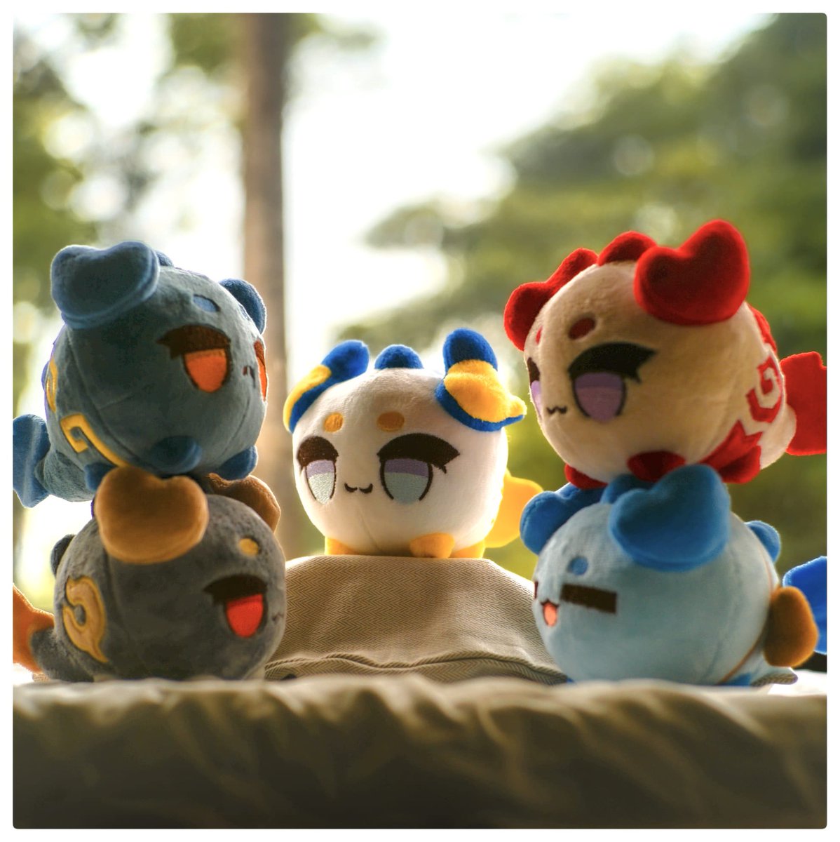 kuhl_notes's tweet image. It’s a bean party!! 

AFA UPDATE! A small batch of beans has already reached us and we will be shipping them out in batches! Unfortunately the bulk of the beans are still stuck at sea and once they are here we will ship them out immediately!! Thank you for your understanding!