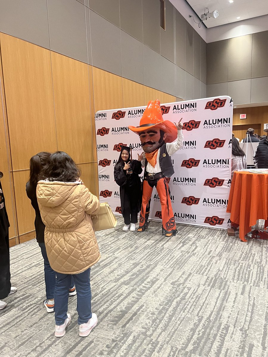 OKStateAlumni's tweet photo. Welcome to your Alumni Era! 🎓 Congratulations to the Class of 2024! 🤠

We had the best time celebrating our graduates and their amazing accomplishments tonight! We can’t wait for you all to make the OSU Alumni Association your home!🧡 Go Pokes! 

#okstate24 | @okstate https://t.co/jsiaZHgM5b