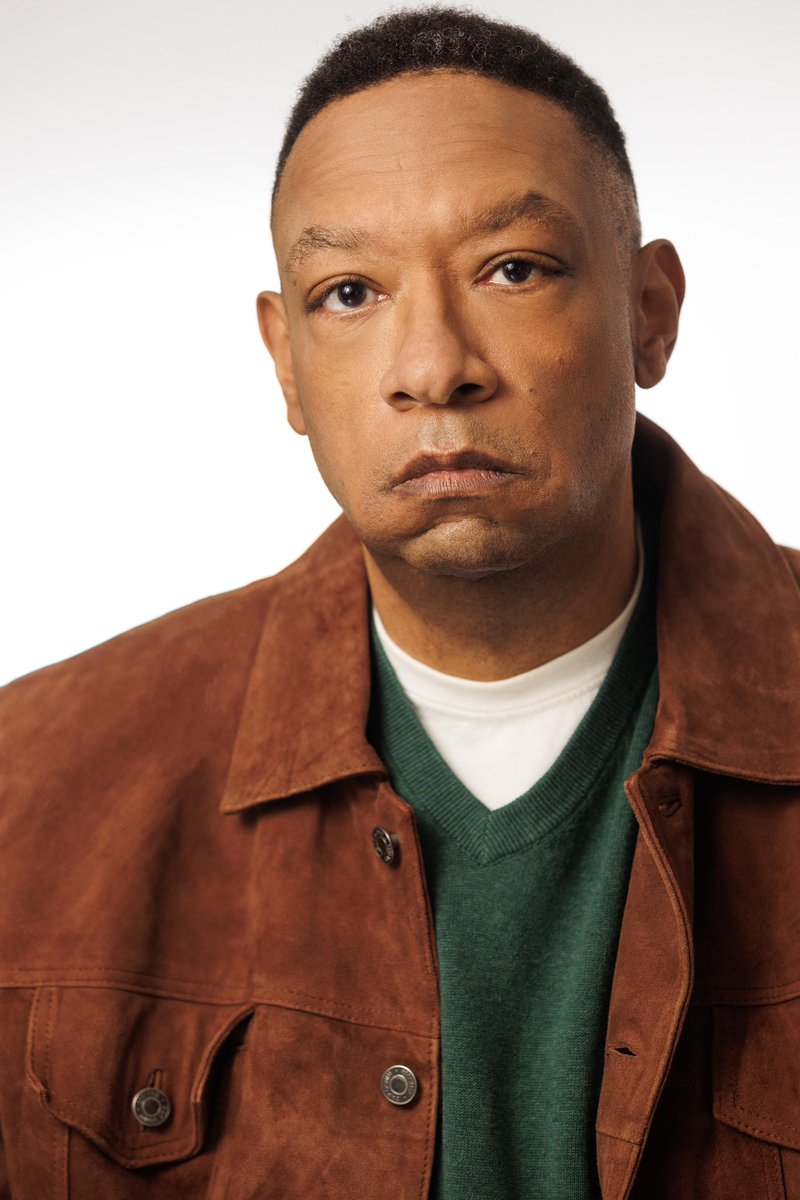 reggieh69's tweet image. headshot number two. my agent wanted the one on the left i liked the one on the right. #reggiehayes #reginaldhayes #girlfriendsonnetflix
