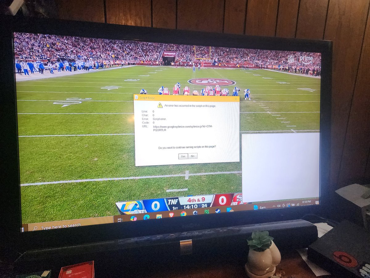 McFreeks's tweet image. The #NFLscript is acting up