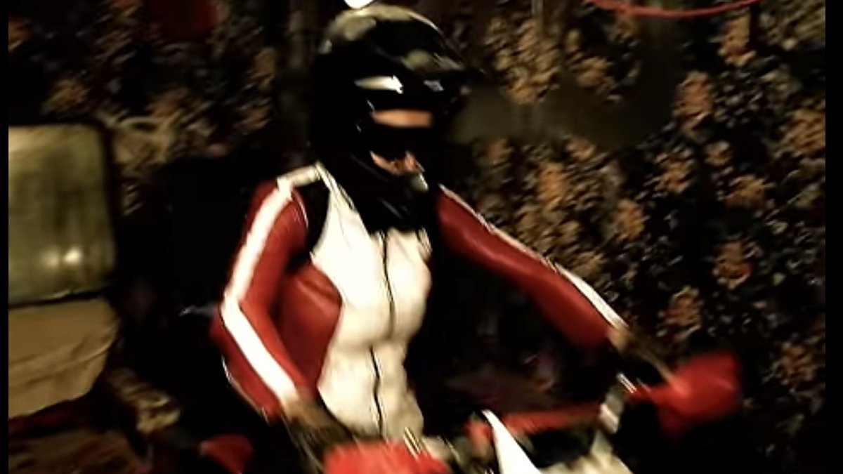 lierockstar's tweet photo. #Dirrty The Promo Single

— Sempre bom andar de moto protegido,não é mesmo? Conheça agora os capacetes Dirrty.

[🏍] @RHallucinado #PromoSingle #Kyliergie #Era13 #RPG #motos https://t.co/YZx0WdIiuz