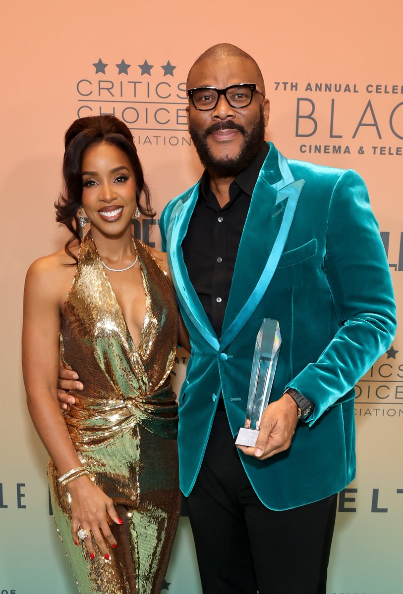 Carib Press tweet media