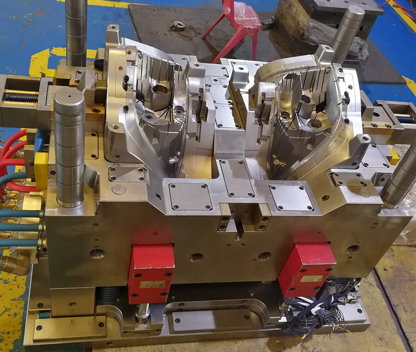 AvaXiao2001's tweet photo. 📷📷📷we are a manufacturer of plastic injection mould. The mould is for Automotive experience.
#plasticinjectionmolding #injectionmould #injectionmolding #plasticmold #injectionmold #injectionmolding #plasticinjectionmold #injectionmould #automotive #plasticparts #plasticshell https://t.co/J62kby9zpJ