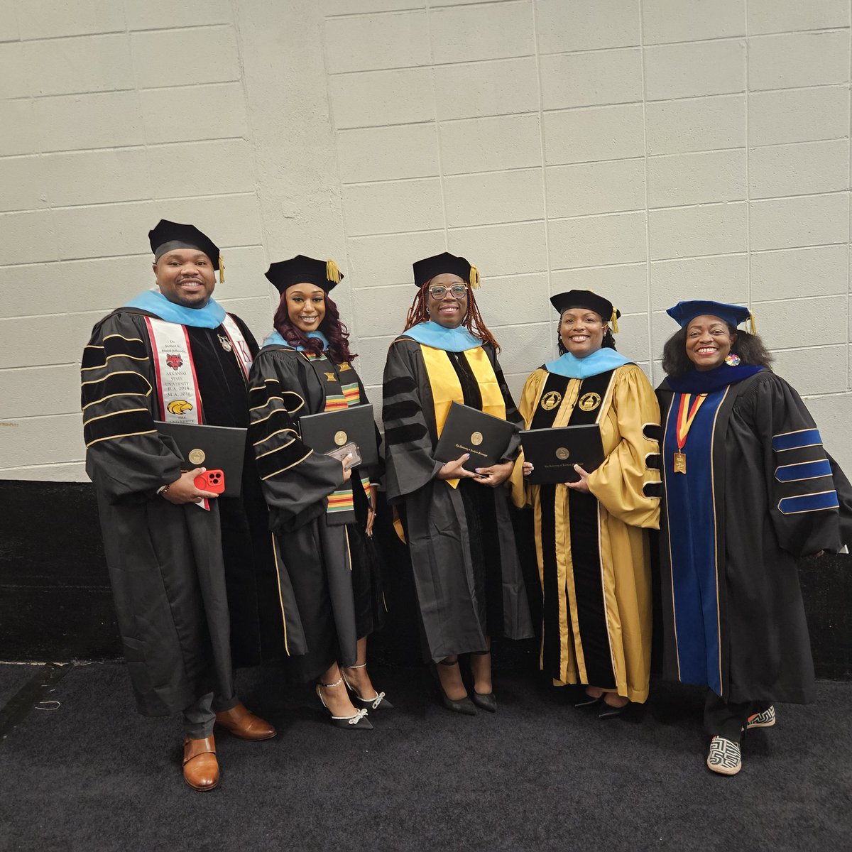 Shana O., Ph.D. tweet media