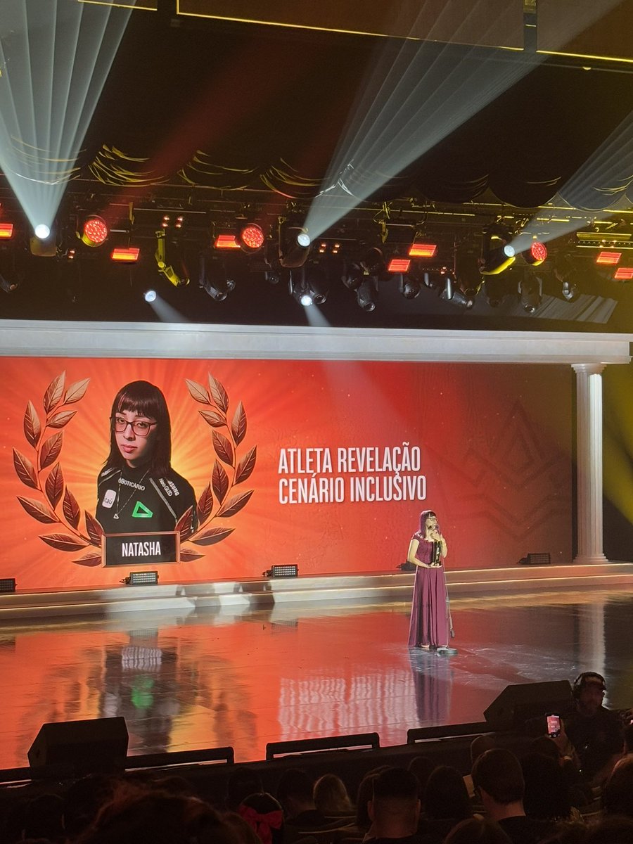 Diretamente do <a href="/TacadasMinas/">Taça das Minas</a> ✨😭