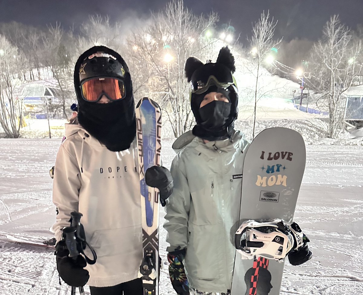 WHMS SKI &BOARD CLUB tweet media