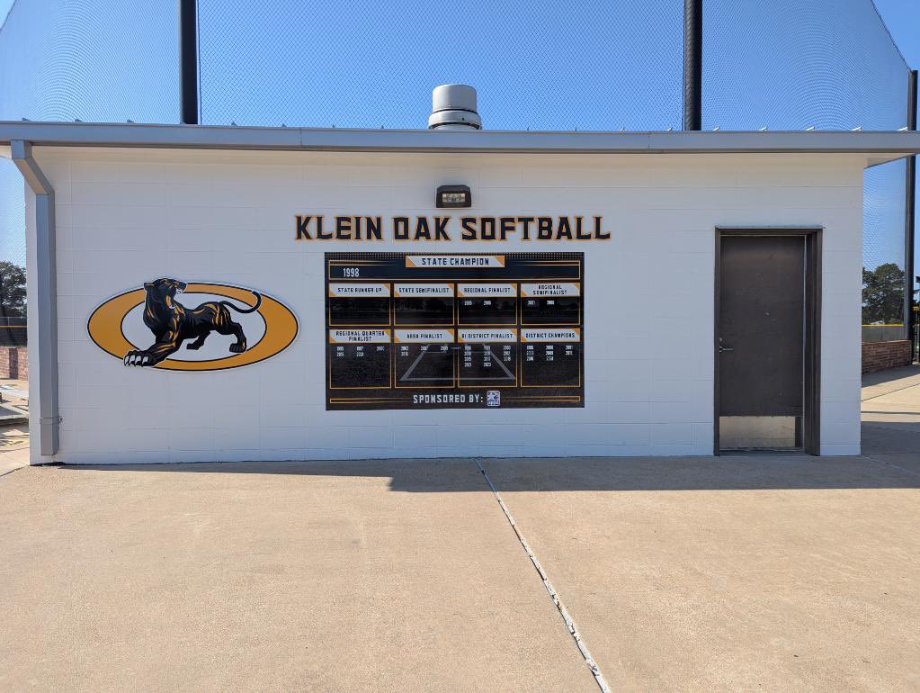 TheSignChamp's tweet photo. Thank you @kohs_softball @KleinOak @KleinISDAth for the opportunity to #BrandYourProgram @TheSignChamp https://t.co/UzvHcMOEOG