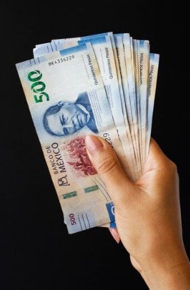 radicaljc's tweet photo. El fundamental hábito del ahorro

¿Piensas que el dinero no te alcanza?
¿Sabes exactamente en qué gastas?
¿Controlas tus finanzas?
Si respondes no a unas o mas de estas preguntas, entonces requieres una estrategia.
Un hábito, se desarrolla.
La planofocación, beneficia.

#asesoria https://t.co/0BrTXLJN8r