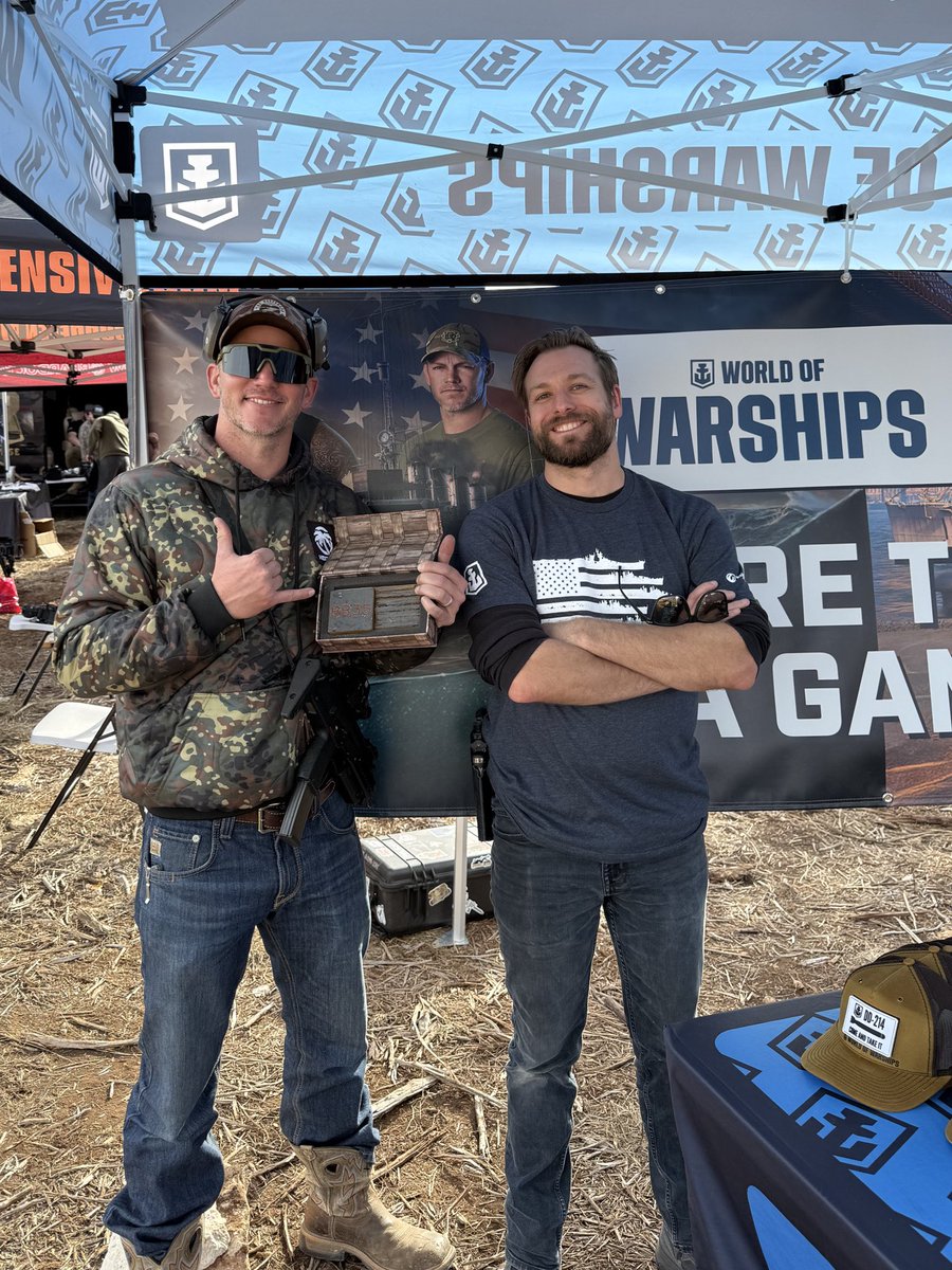 BoggzyTime tweet media