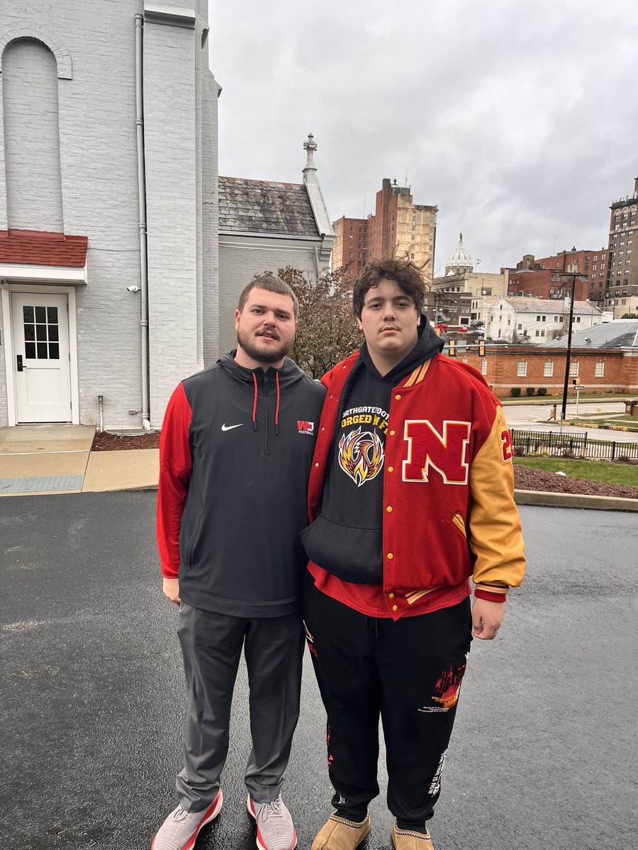 Thank you <a href="/CoachPhilBobich/">Phil Bobich</a> for having me on campus I had a great time! <a href="/Coach_Sirianni/">Coach Mike Sirianni</a> <a href="/wjathletics/">Washington & Jefferson Athletics</a>