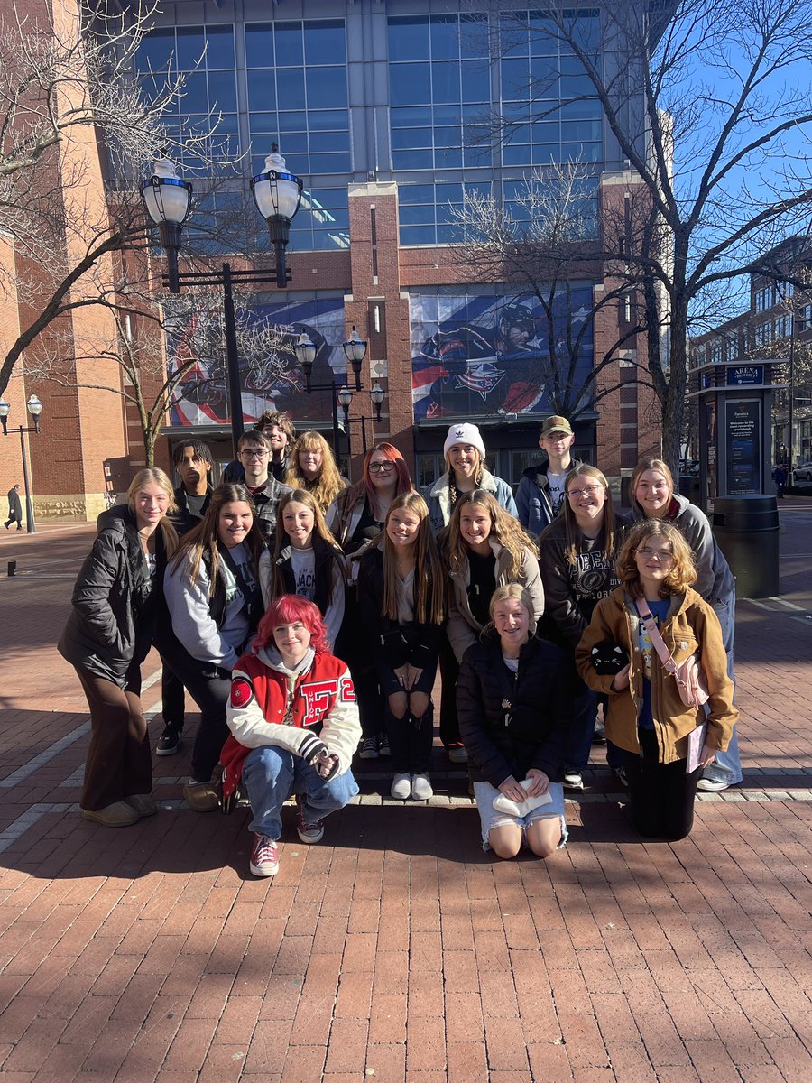FalconsFCCLA's tweet photo. FCCLA Career Day with the Blue Jackets! https://t.co/GddeqcLY5B