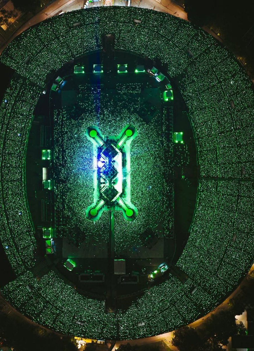 Alejandra☀️ is seeing BTS 🇨🇴💜 tweet media