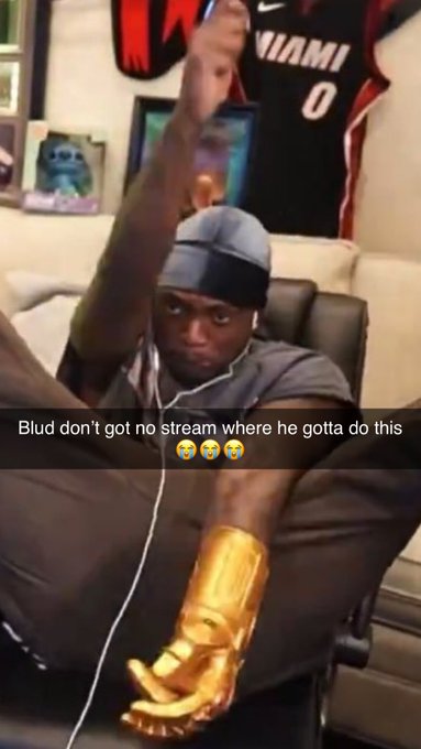 Watch RageUpdates (fb?)'s leaked NSFW photo on TwXstars