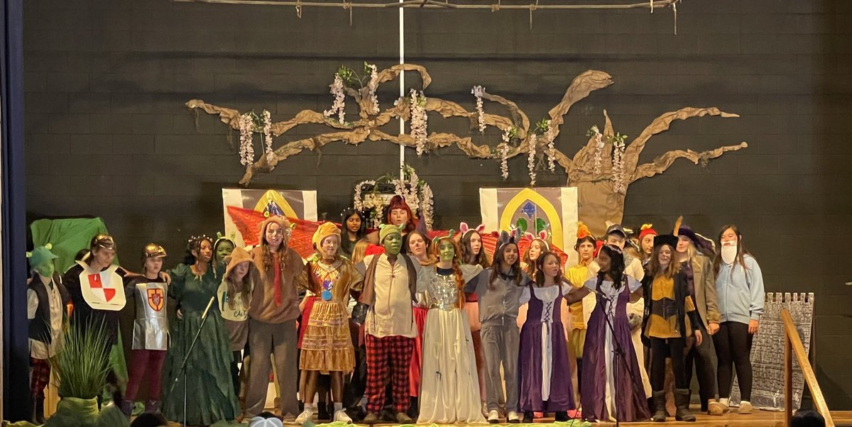 École Confédération (@ecoleconfedge) on Twitter photo And that’s a wrap for Shrek! These are stars in the making! Félicitations à tous! Un grand merci à Mme. Pettigrew- l’inspiration de la vision! 🤩 <a href="/GEDSB/">Grand Erie District School Board</a> And that’s a wrap for Shrek! These are stars in the making! Félicitations à tous! Un grand merci à Mme. Pettigrew- l’inspiration de la vision! 🤩 <a href="/GEDSB/">Grand Erie District School Board</a>