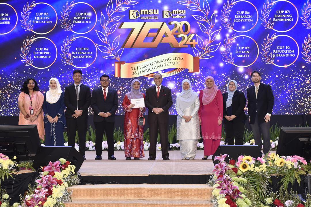 MohdShukriYajid's tweet photo. Congratulations to the recipients of the @MSUmalaysia TE Awards 2024! Your dedication and achievements embody the excellence and gratitude culture that drives us forward. Here’s to celebrating your impact in #transforminglives #enrichingfuture. @MSUcollege #MSUTEAwards2024 https://t.co/1HxmmMsllU
