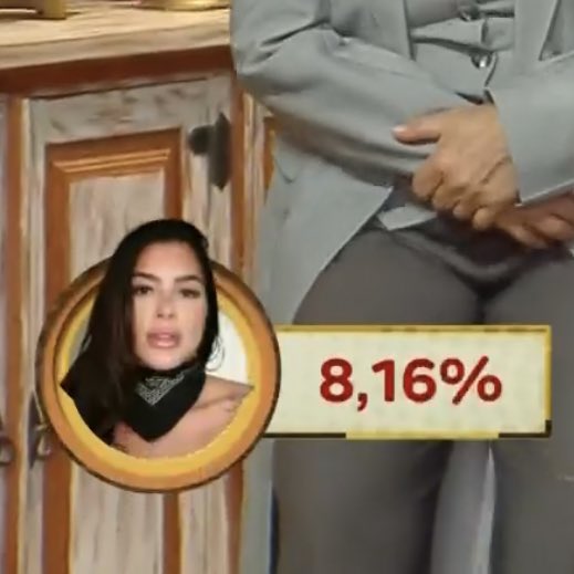 guhdemoraiss's tweet photo. O distanciamento socorro,já vai Luana ? #Afazenda https://t.co/YJG819cryg