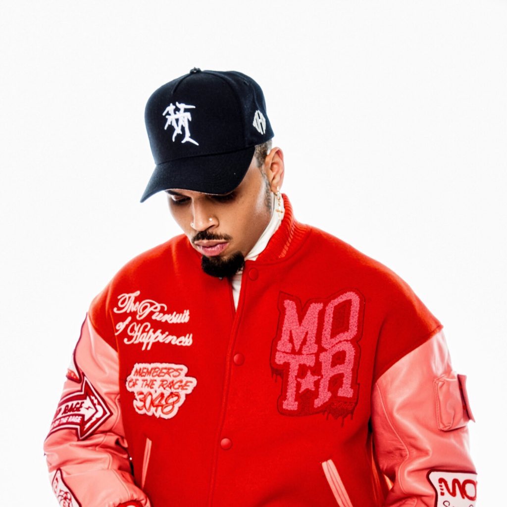 📈 #ChrisBrown wins 1/2 nominations at the 2024 Billboard Music Awards. 

•Top R&amp;B Album for “11:11” - Chris Brown ( WINNER)

Congratulations to the Bull <a href="/chrisbrown/">Chris Brown</a>❤️!